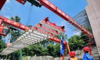 广州首条环线地铁开始轨道工程施工