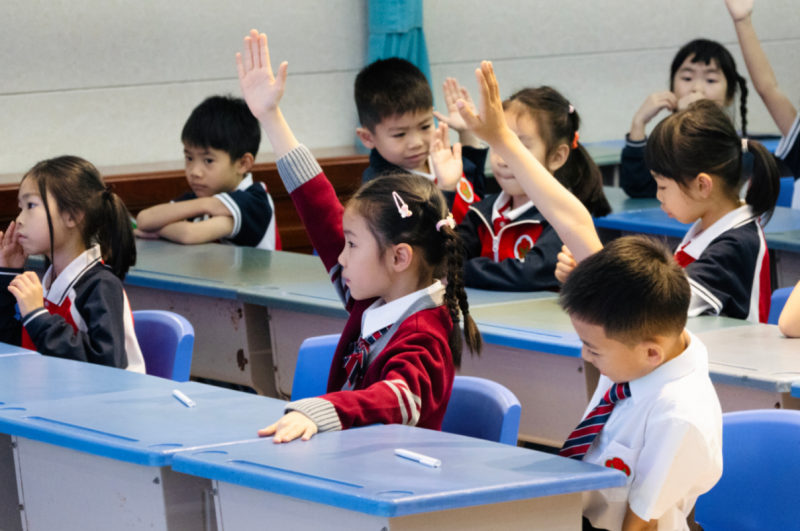 伊顿纪德"美的第一课"点亮广州海珠少年审美之旅