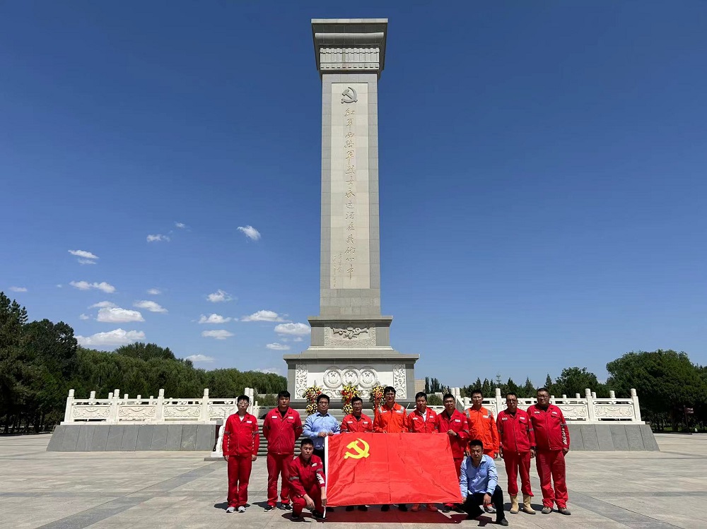 西气东输项目开展庆祝中国共产党成立102周年党建联建活动