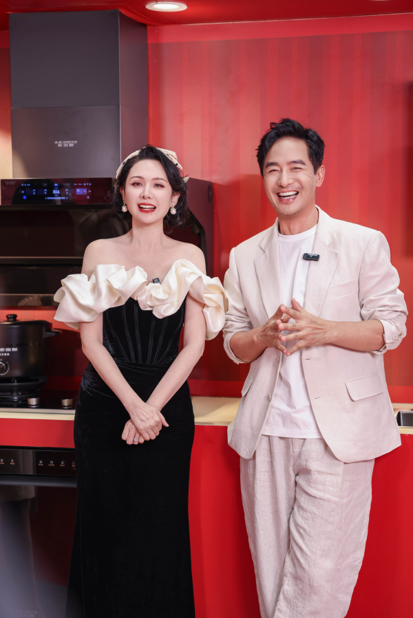 郭晓东程莉莎智慧「瀞」厨房下厨日常，有说有笑默契十足